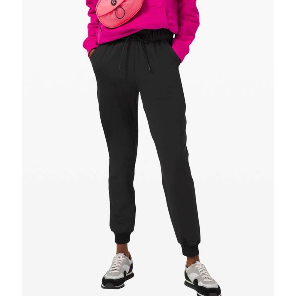Lululemon Keep Moving Jogger Black Pants Women's Size 4